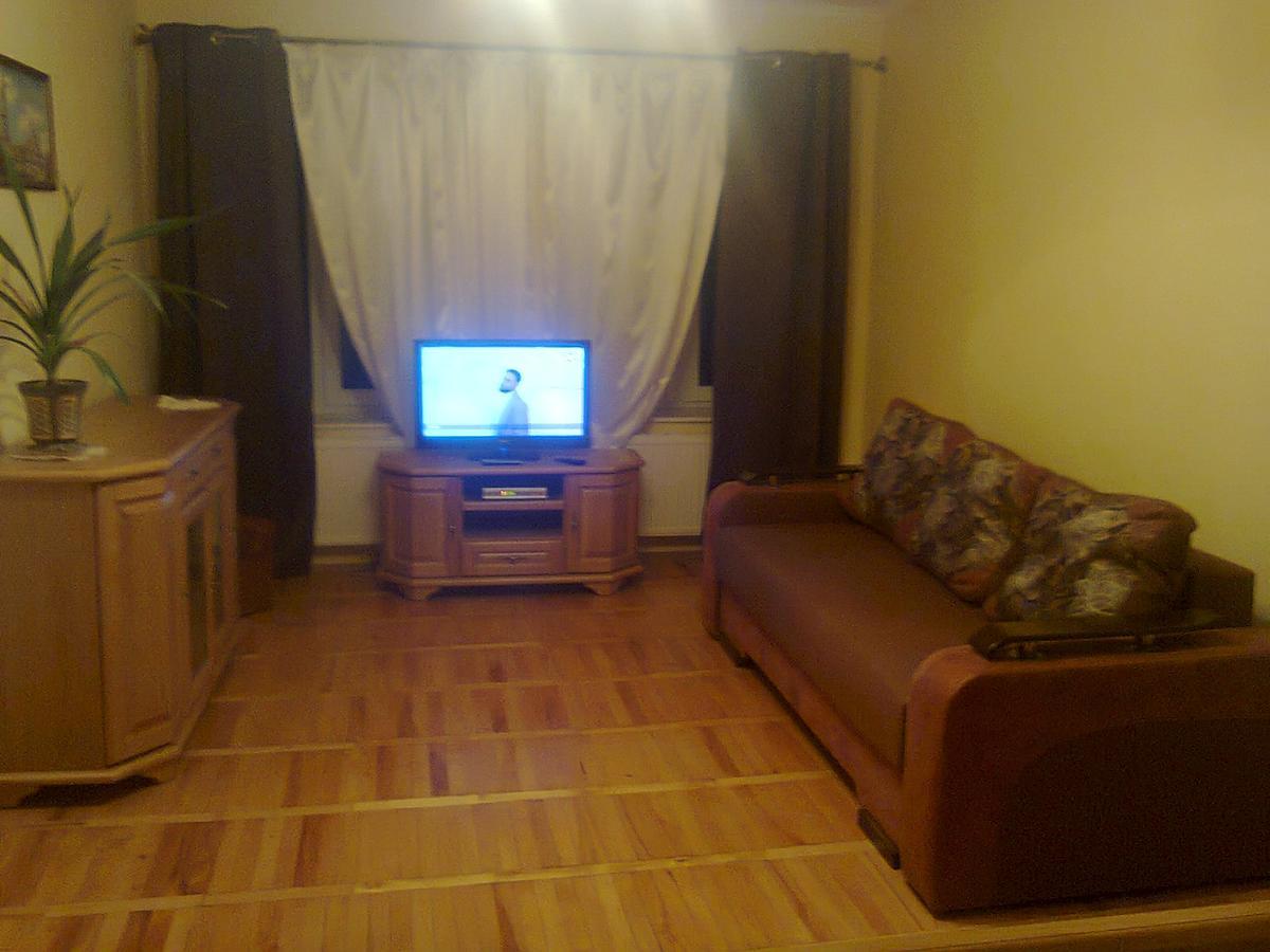 Apartment With Balcony Lviv Extérieur photo